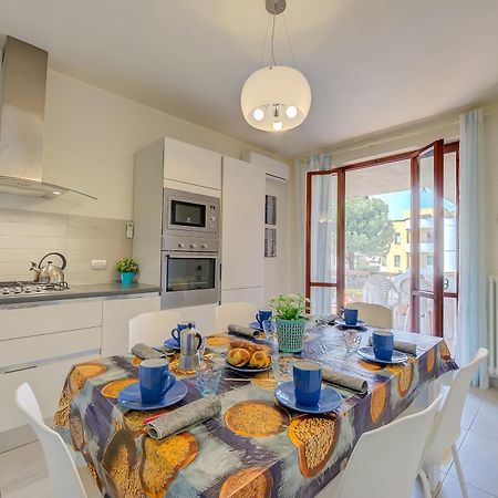 Casa Del Faro - Happy Rentals 佩斯基耶拉德加达 外观 照片